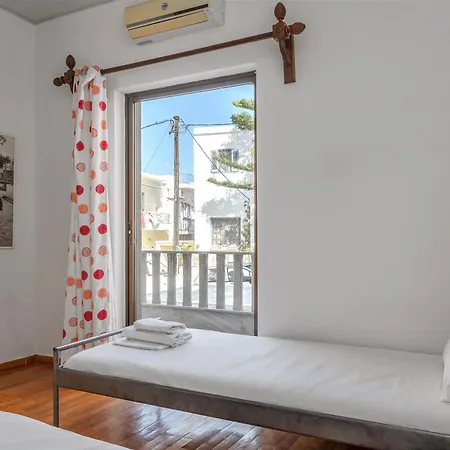 A Tinian House Appartement *